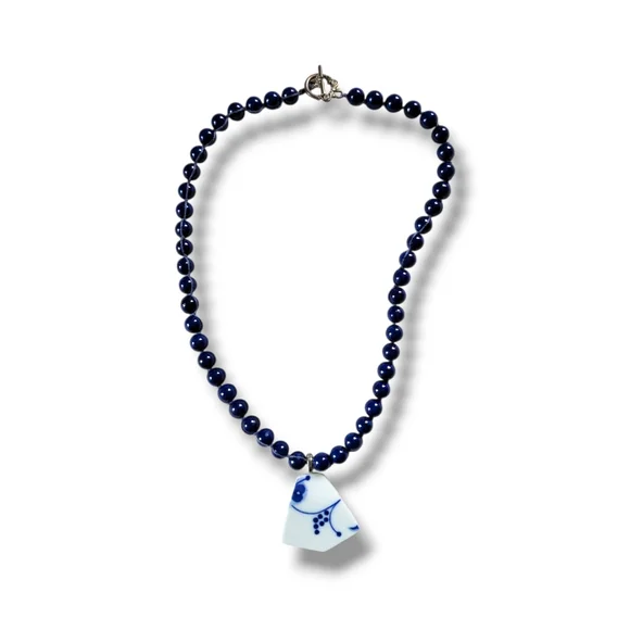 Nozomi Project | Blue/White Upcycyled Lapis Lazuli Porcelain Necklace - Picture 2 of 13